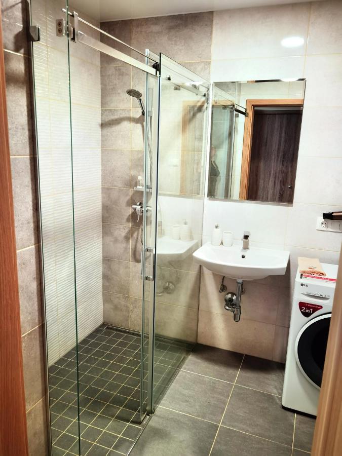 Bangu G. Apartamentai ไคลเพดา ภายนอก รูปภาพ
